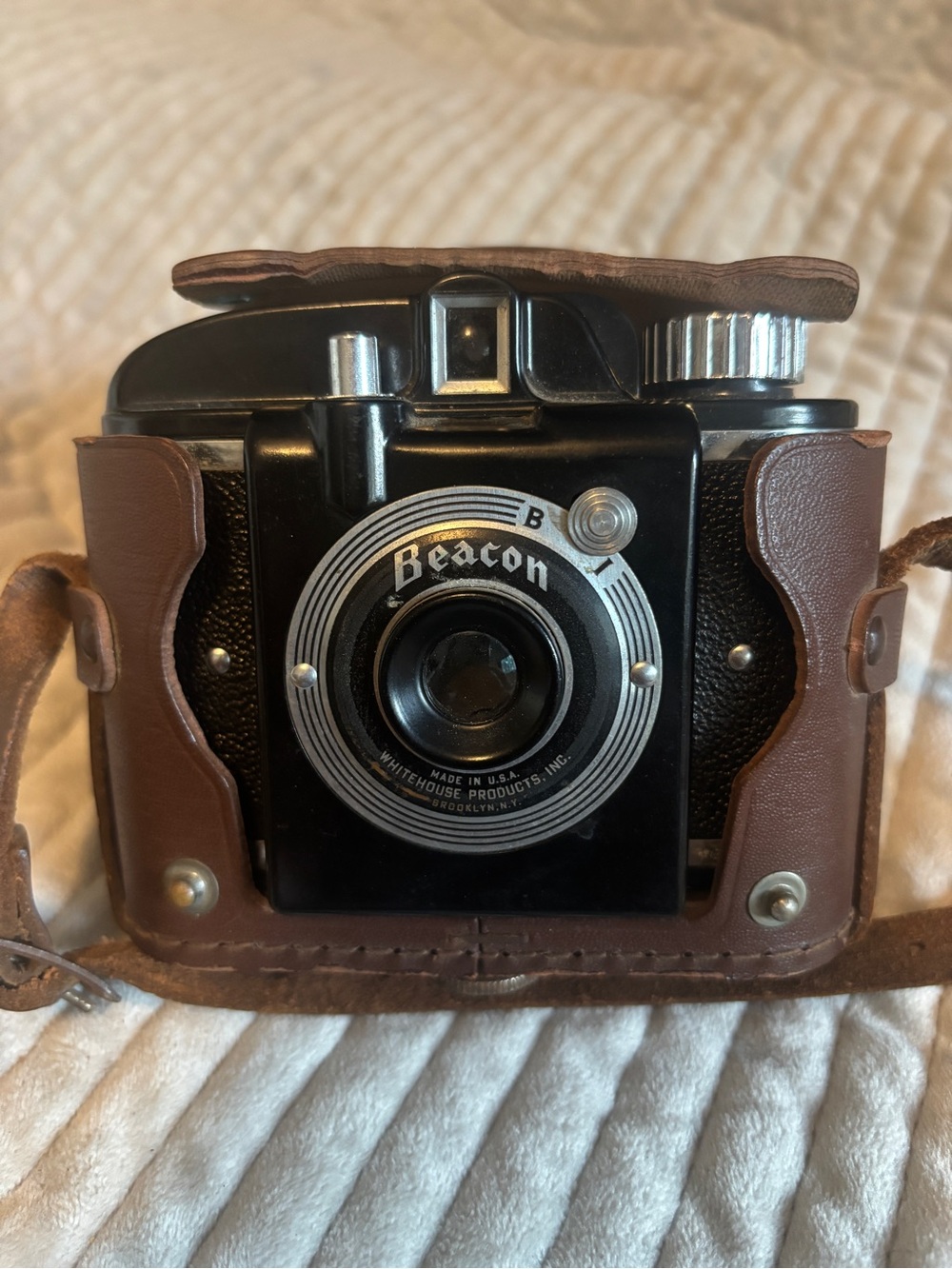 Vintage 1940’s Whitehouse Beacon Camera (untested)